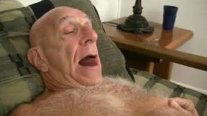 86 Year Old Still Getting Hard Without Viagra